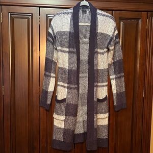 Cozy Plaid Open Front Cardigan in purple and gray